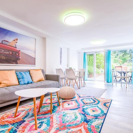 Cosy And Colorful Apartment Szentendre Esterno foto