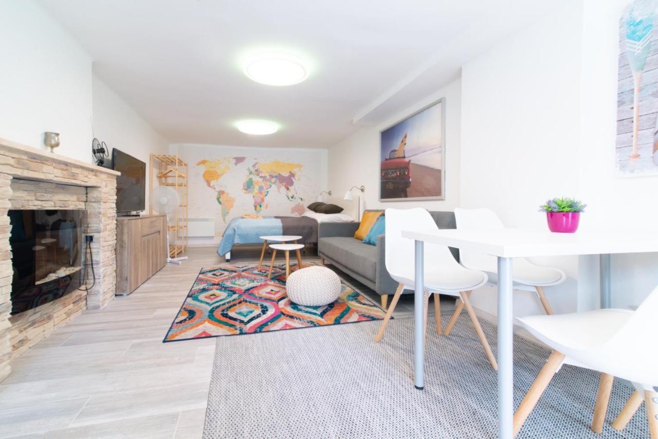 Cosy And Colorful Apartment Szentendre Esterno foto