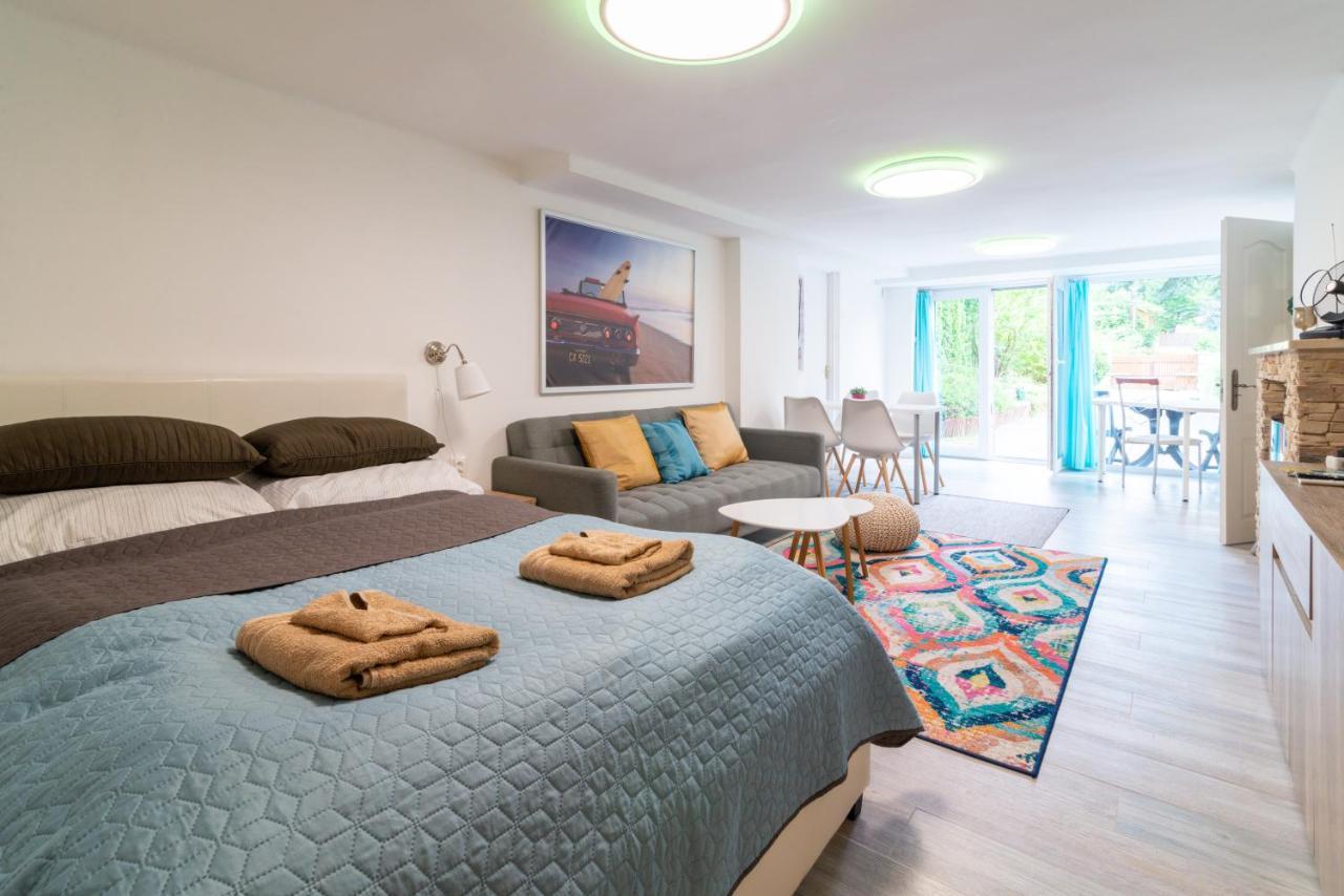 Cosy And Colorful Apartment Szentendre Esterno foto