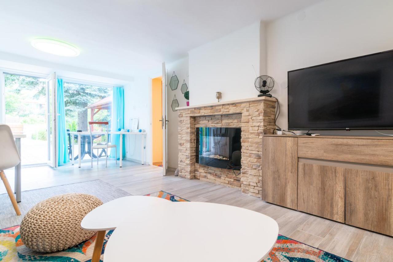 Cosy And Colorful Apartment Szentendre Esterno foto