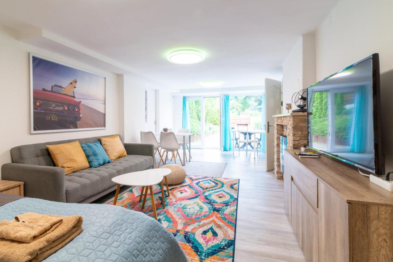Cosy And Colorful Apartment Szentendre Esterno foto