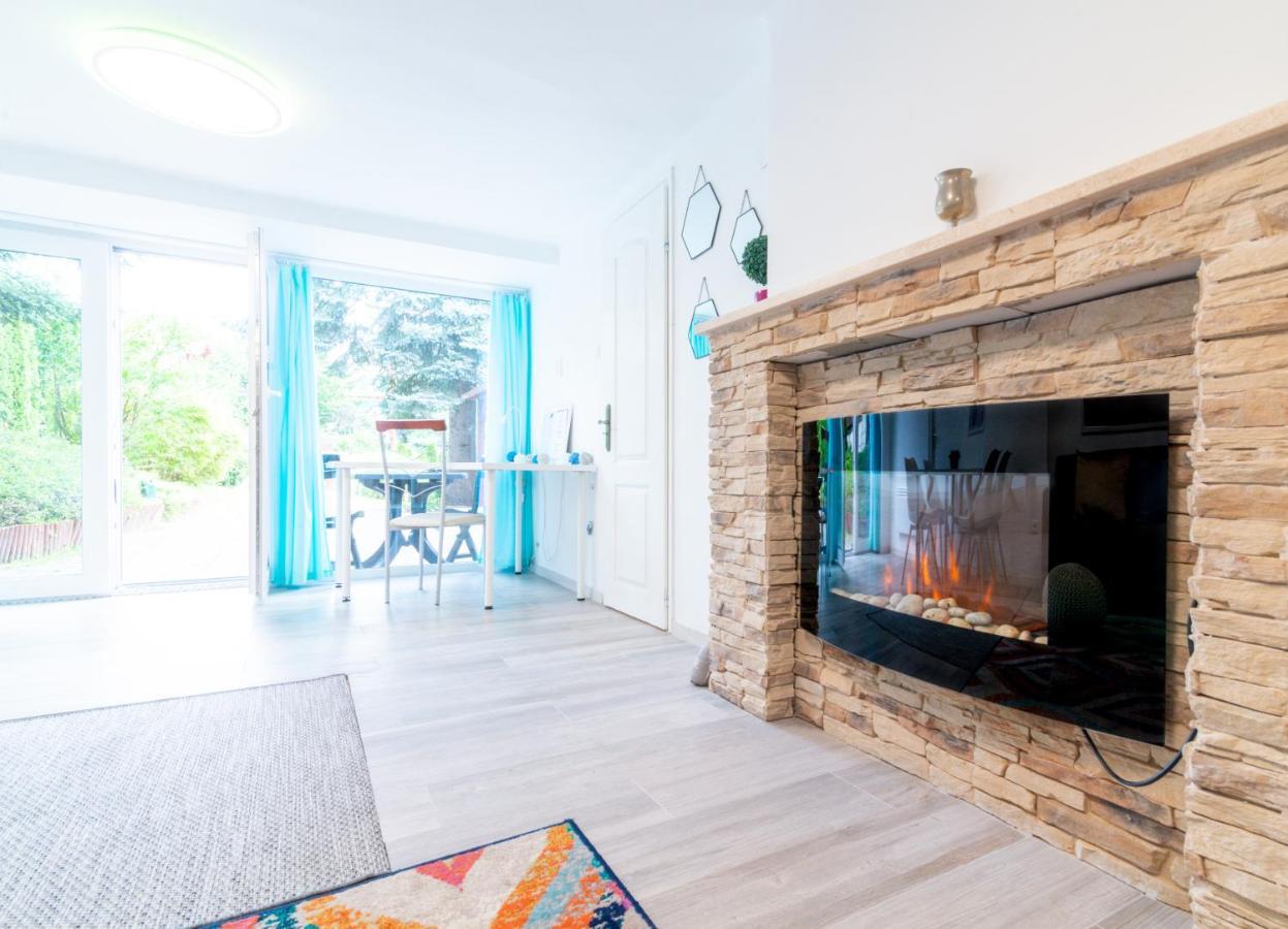 Cosy And Colorful Apartment Szentendre Esterno foto